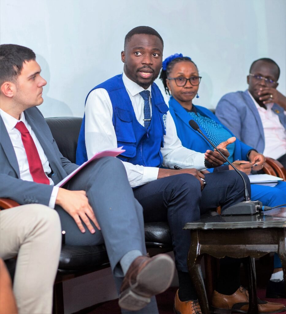 Gerry Mtike, Public Health Officer (Migration health division Kenya IOM) giving his inputs during the panel discussion.